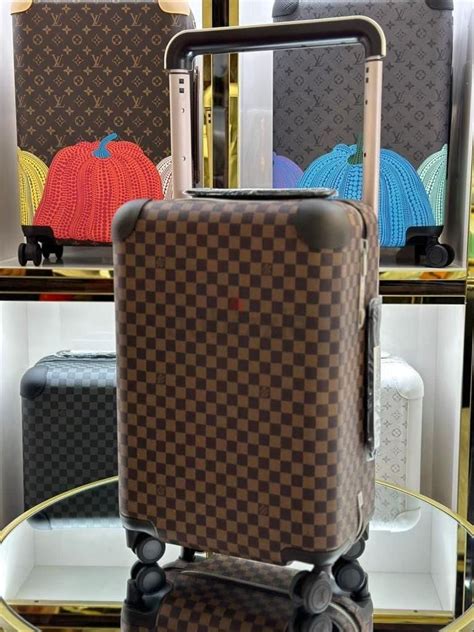 louis vuitton cabin luggage problems